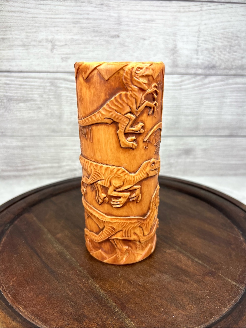 Universal Studios Jurassic Park World Velociraptor Dinosaur Plastic Tiki Cup